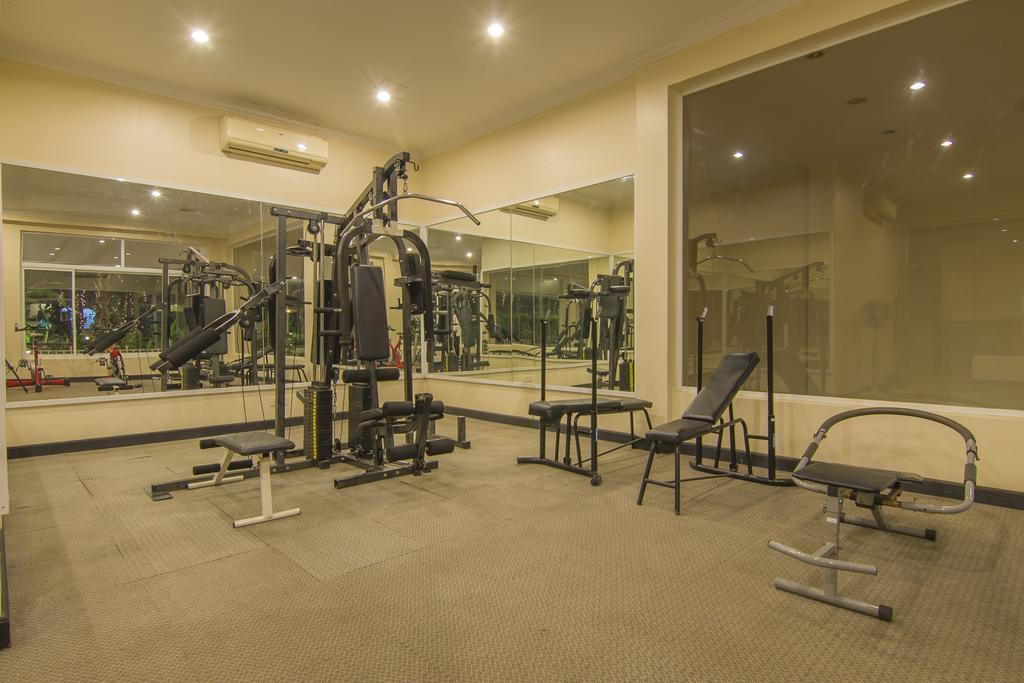Angkor Riviera Hotel Siem Reap Buitenkant foto