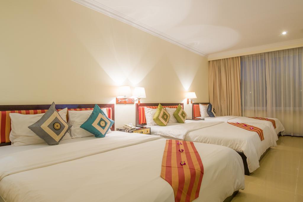 Angkor Riviera Hotel Siem Reap Buitenkant foto