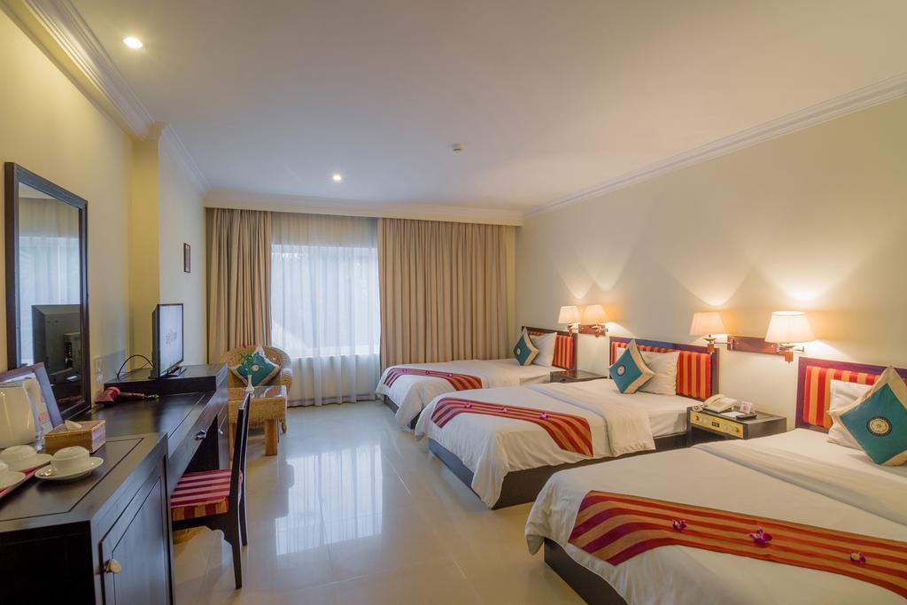 Angkor Riviera Hotel Siem Reap Buitenkant foto