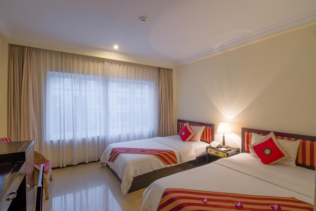 Angkor Riviera Hotel Siem Reap Buitenkant foto